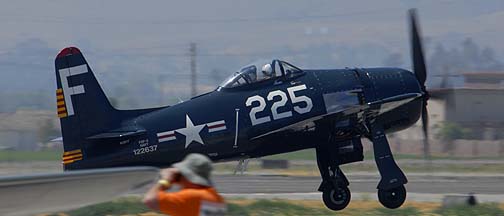 Grumman F8F-2 Bearcat NX8TF BuNo 122637